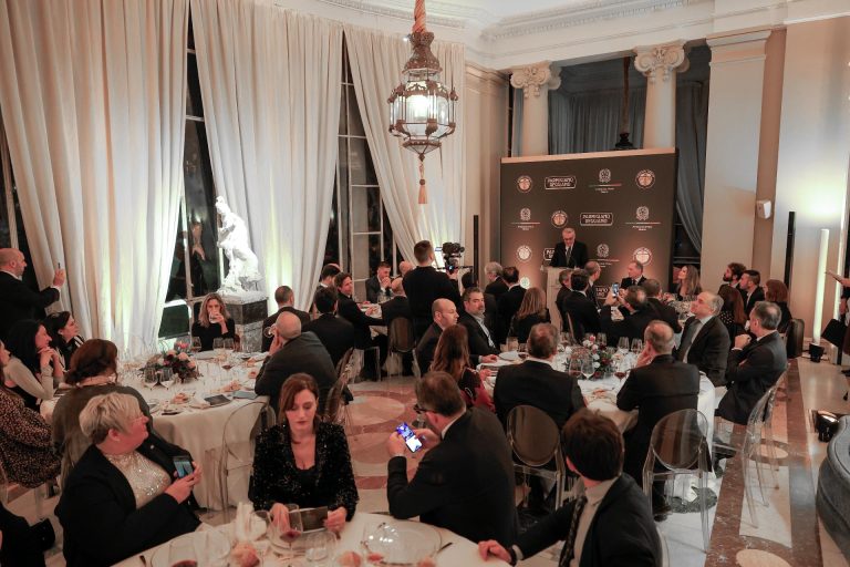 Parmigiano_Reggiano_4