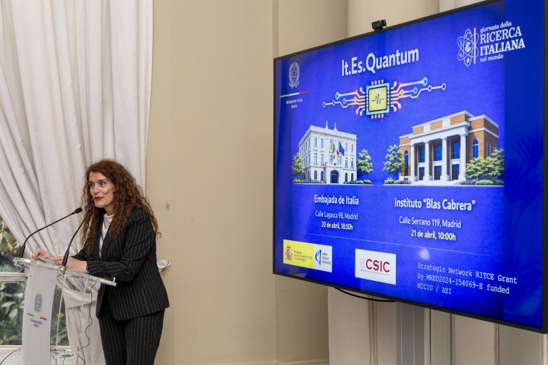 Embajada Italia Ciencia-51